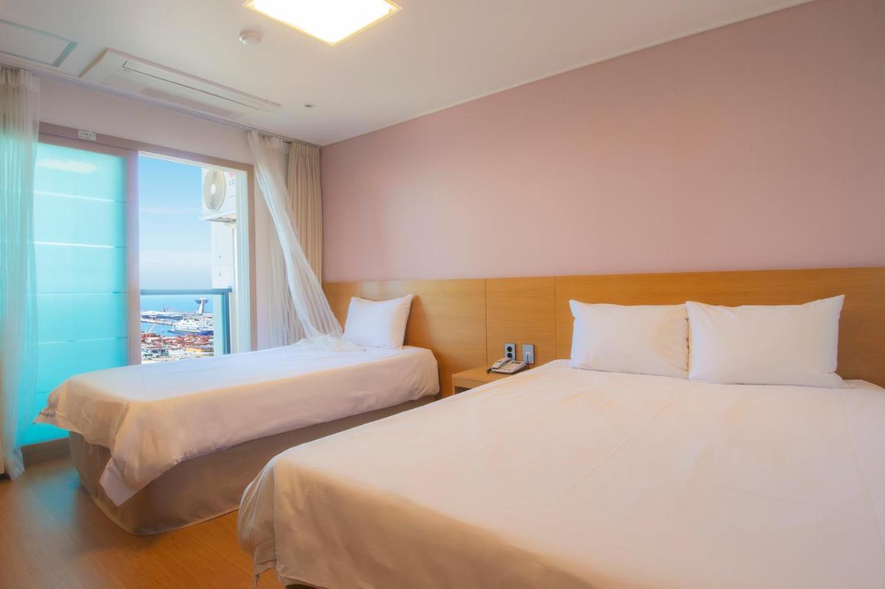Sims Hotel Jeju Exterior photo