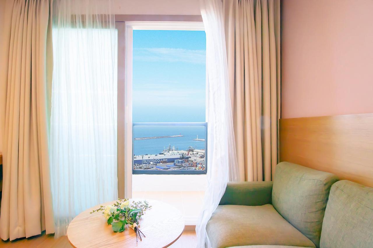 Sims Hotel Jeju Exterior photo