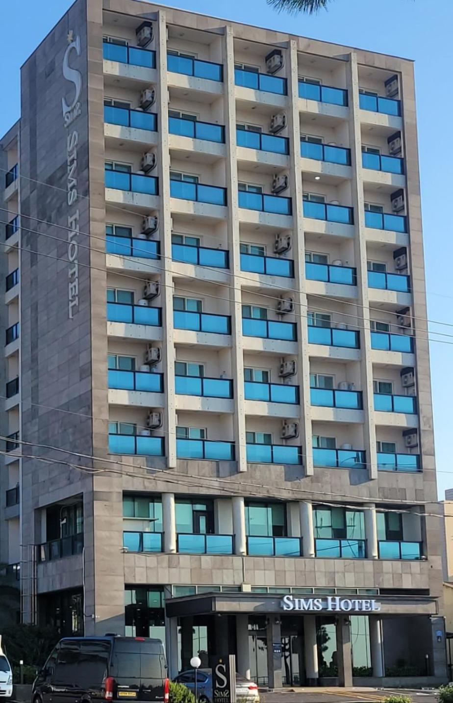 Sims Hotel Jeju Exterior photo